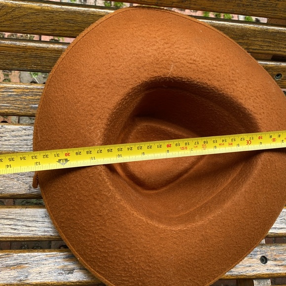 Disney Woody Toy Story brown felt cowboy hat small child’s size costume cap - Picture 9 of 13